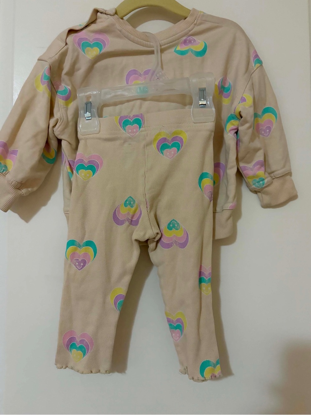 5/$30♥️Kids Beige Heart-Print One-Piece Set